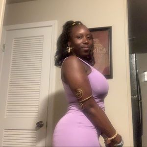 Meet your Posher, Ebonee